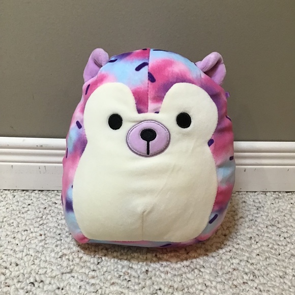 Yasmin Squishmallow Plush Toy - Picture 1 of 3